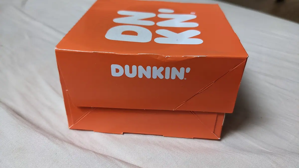 The Baklava Company – doughnut shop in Luton town centre